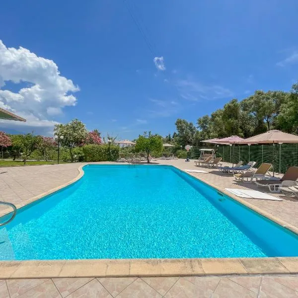 Amazona Apartments and Studios, hotel v destinácii Spartia