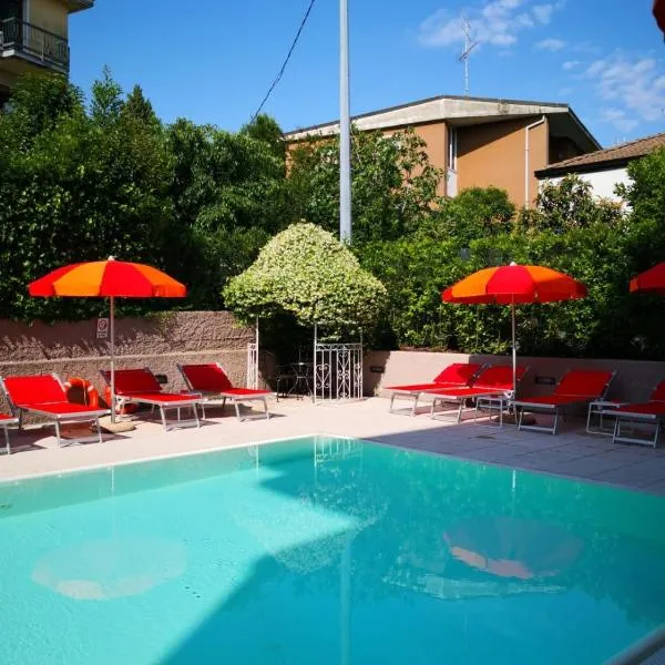 Il Sogno Apartments, hotel u Desencano del Gardi