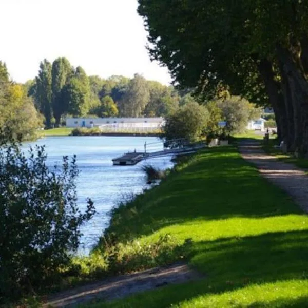Apaisant T2 au centre de Bray sur Seine, hotel en Bray-sur-Seine