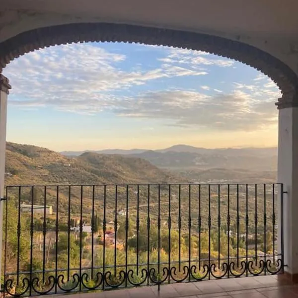 Apartamento La Fuente Alcaucin, hotel v destinácii Alcaucín