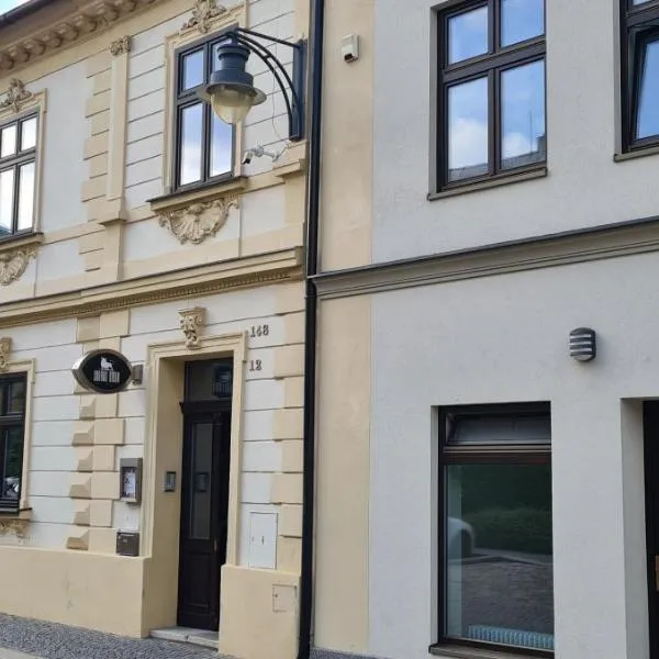 The Gusto apartmán, hotel v destinaci Chomutov