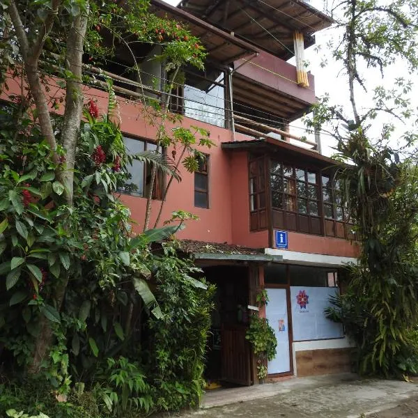 Biohostal Mindo Cloud Forest, hotel v destinaci Mindo