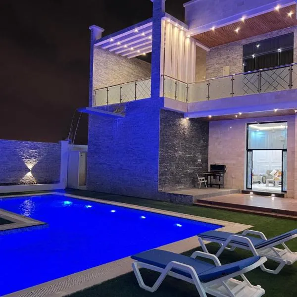 Sky ittin سما إتين, hotel v destinaci Salalah