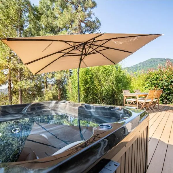 CASA LC VILLA 2-3 pers vue mer jacuzzi, hôtel à Ajaccio