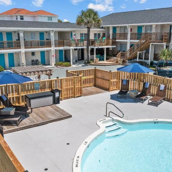 The Beach House at Oak Island by Carolina Resorts, hotel in Caswell Beach