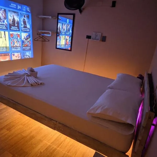 Hotel Grand ilama, hotel Caliban