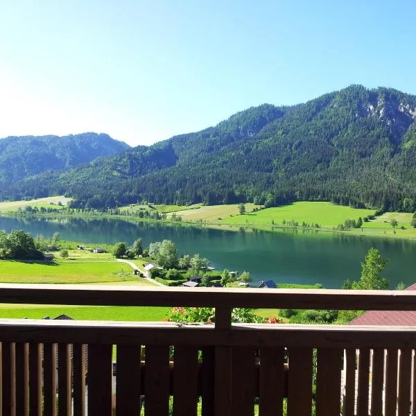 Kolbitsch am Weissensee ein Seeblick der verzaubert inklusive Premiumcard, hotel v destinácii Weissensee