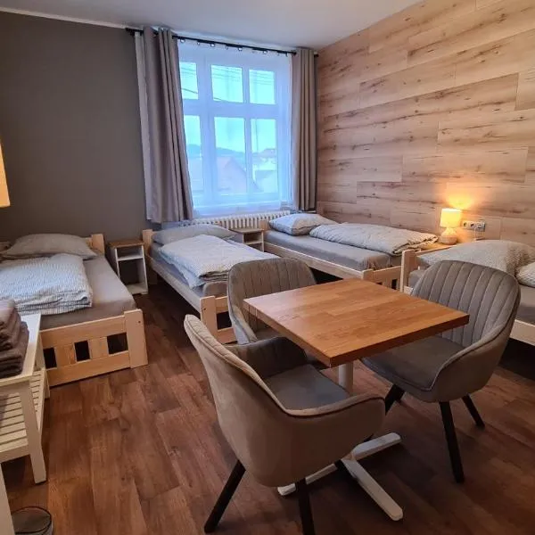 Penzion Pod Zámkem, hotel v destinaci Vizovice