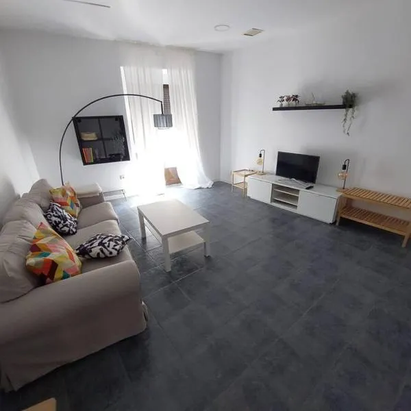 Apartamentos Entreteatros, fantástico duplex Plaza Ayto, viešbutis mieste Talavera de la Reina