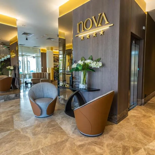 HOTEL NOVA LUXURY, hotel in Moreni