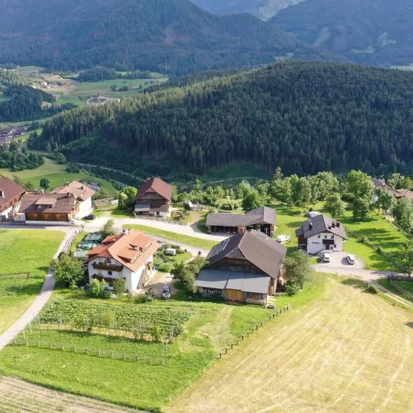 Holzerhof Lothen , Campolino, hotel u gradu San Lorenco di Sebato