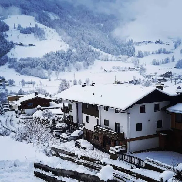 Stille Oase Apartment Panorama, hotel di Bruck an der Großglocknerstraße