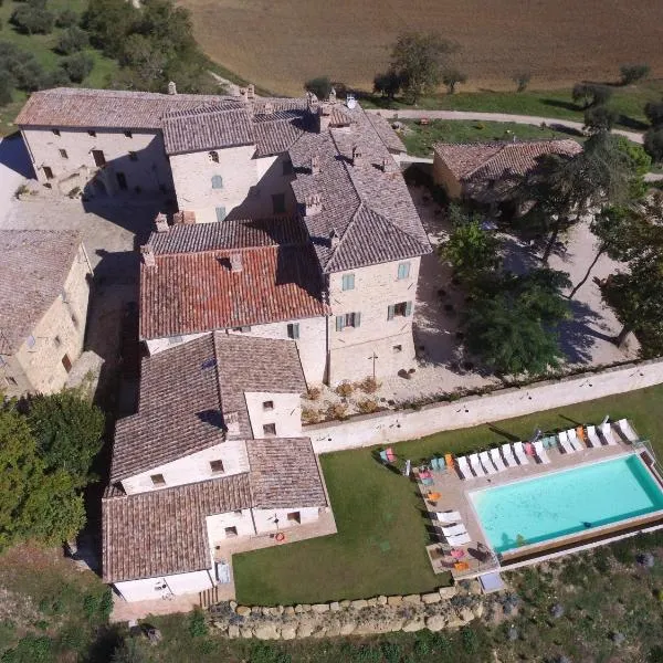 Borgo Colognola - Dimora Storica – hotel w mieście Cenerente