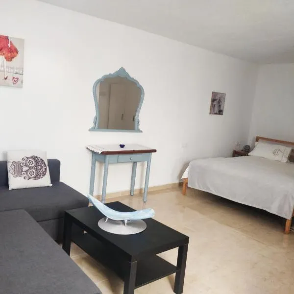 One bedroom apartment in Tazacorte, hotell i Tazacorte