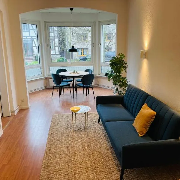 Haus an der Weser - 24/7 Check-In, hotel in Heinsen