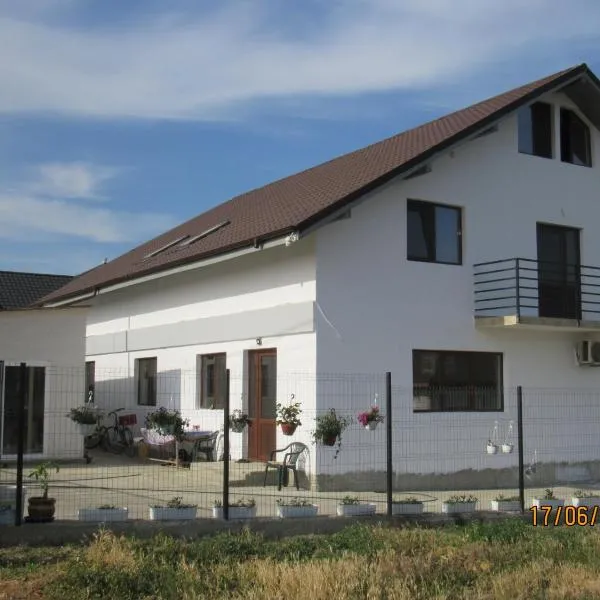 Dă-i pace mai, hotel u gradu 'Corbu'