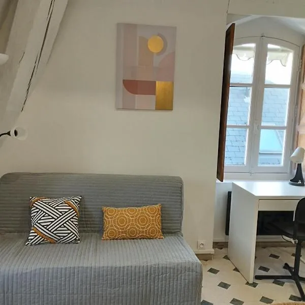 Studio Cosy en centre ville, ξενοδοχείο σε Arpajon