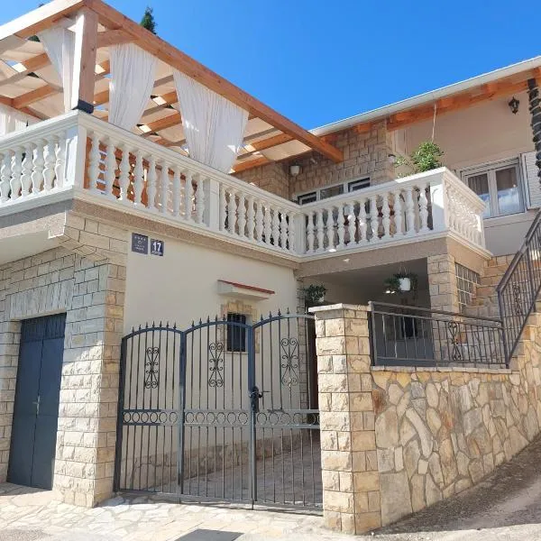 Holiday Home Peran, hotel em Grebaštica