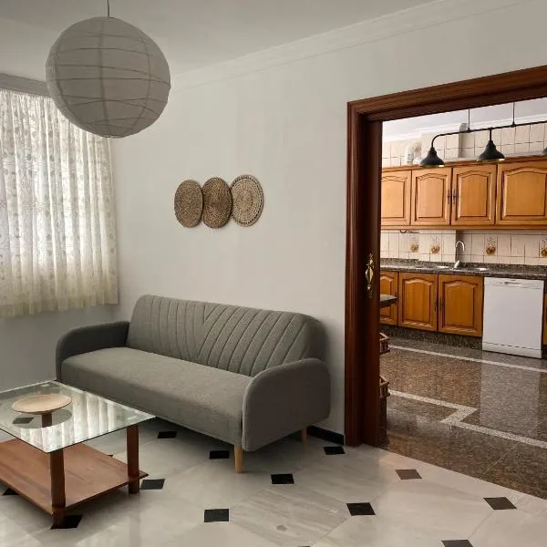 En playa, céntrico y acogedor, hotell i Fuengirola