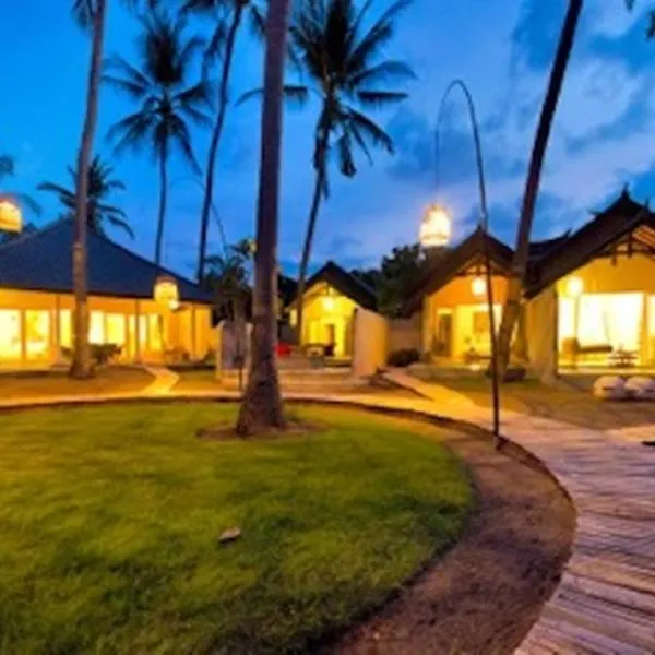 Lilin Lovina Beach Hotel, מלון בLabuanhaji