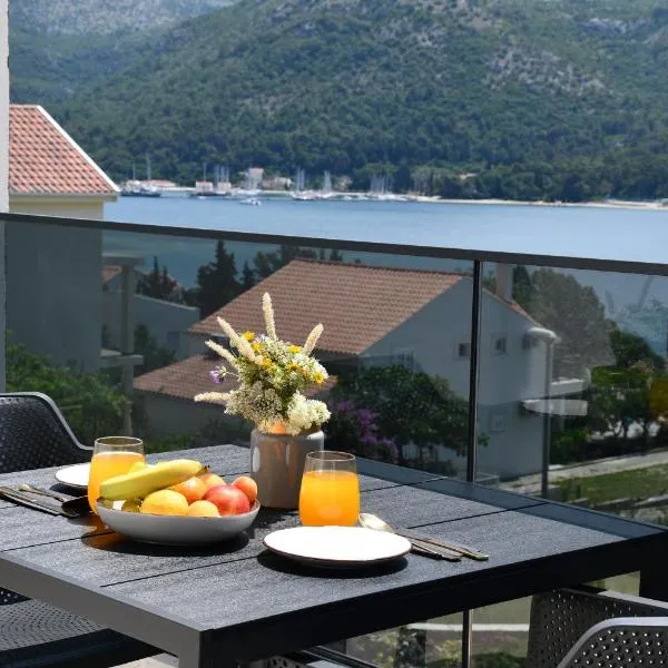 Luxury Villa Salt, hotel v Slano