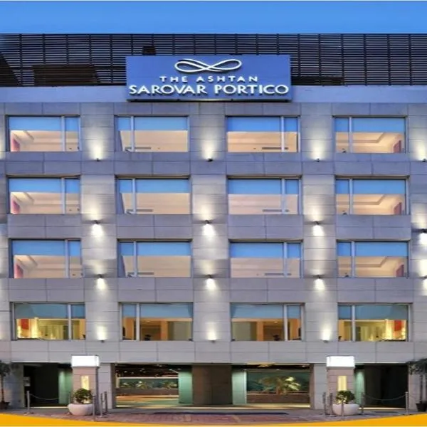 The Ashtan Sarovar Portico, hotel v Novém Dillí
