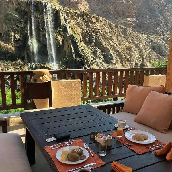 Ma'in Hot Springs, hotel v destinaci Sowayma