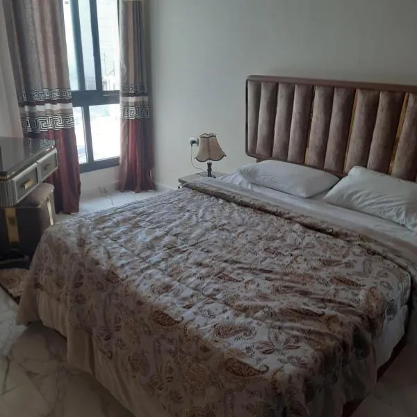 شاليه فندقي بورسعيد porto said, hotel `Ezbet Shalabi el-Rûdi városában