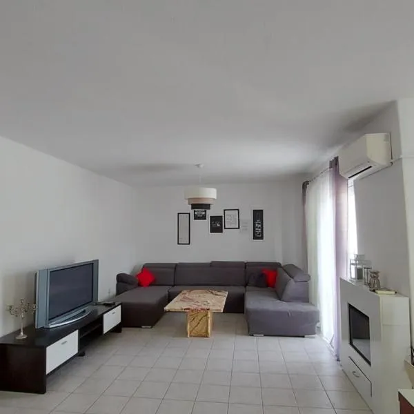 Apartmani Galiot，位于卡什泰拉的酒店