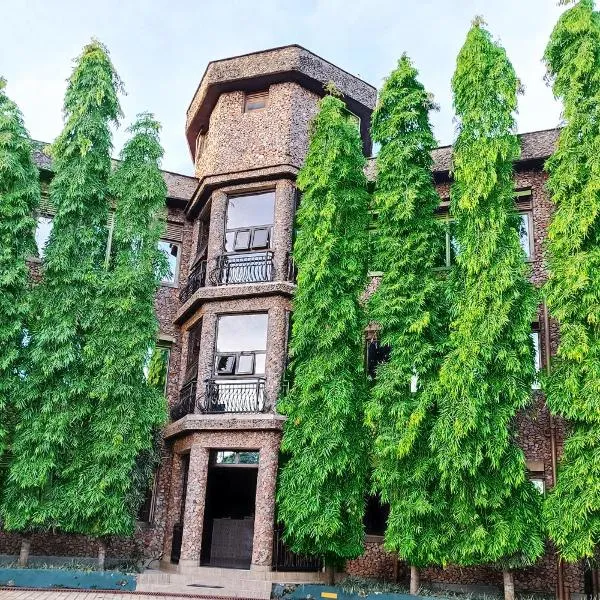 DISCOVERY COURTS HOTEL、エンテベのホテル