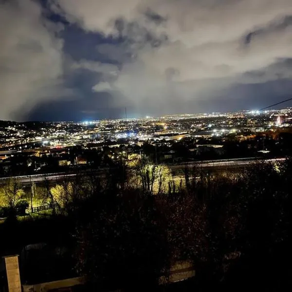 Les Carrières, hotel v destinaci Maxéville
