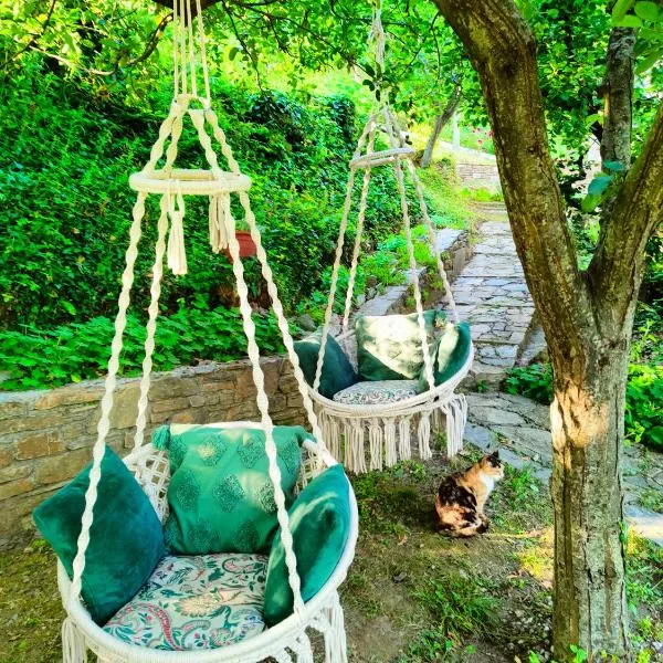 차가라다에 위치한 호텔 Filoxenia