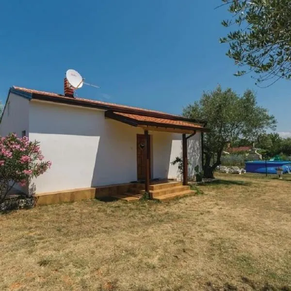 Holiday Home Lovric, hotel a Filipac
