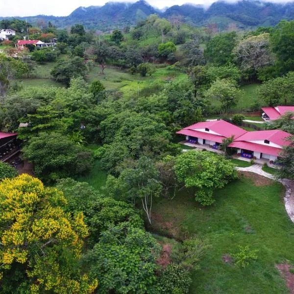 Los Susurros. Casa, hotel in Palenque