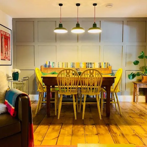 Stylish Garden Flat, Hotel in Deal