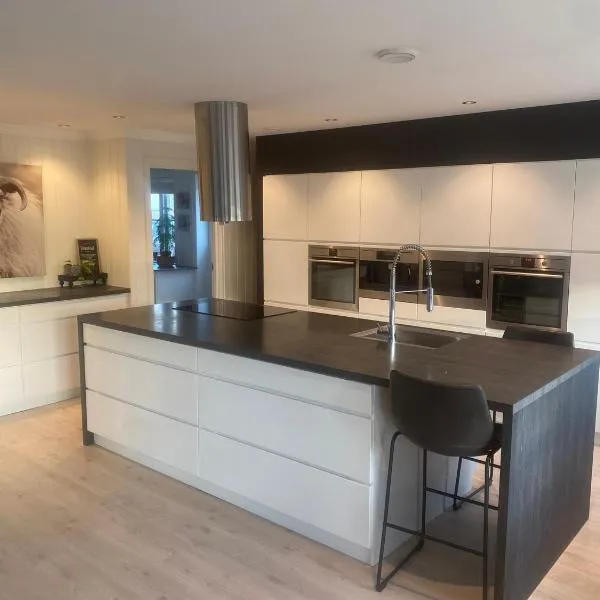 프레드릭스타에 위치한 호텔 Stort luftig hus i Fredrikstad