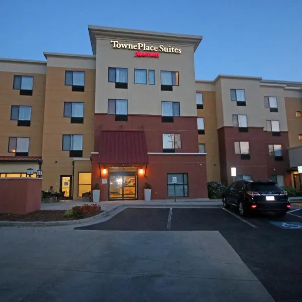 TownePlace Suites by Marriott Aiken Whiskey Road, hotel di Aiken Municipal Airport