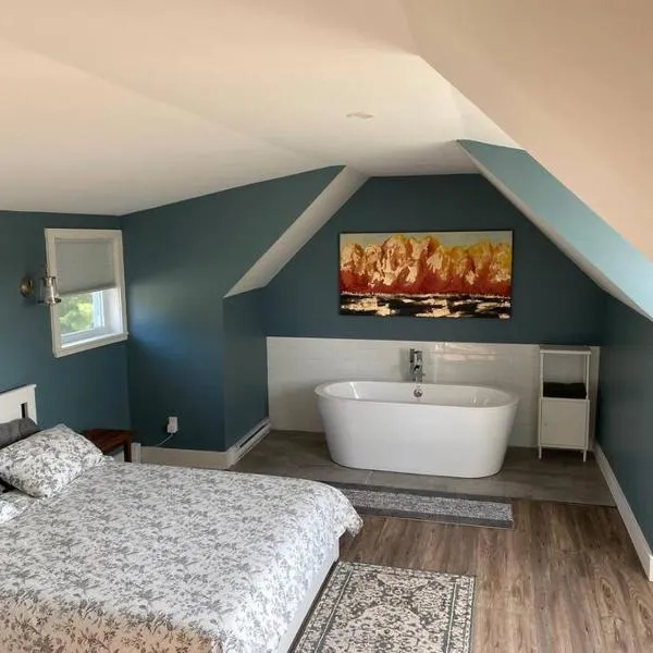 Relaxez, condo Zen, climatisé, campagne&lacs, hotel v destinaci Magog-Orford