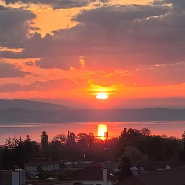 Lake View See & Bergsicht free parking, hotel v destinaci Kreuzlingen