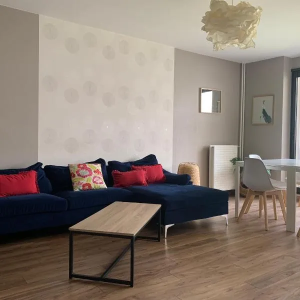 L'Escale - appartement spacieux au calme, hotel v destinácii Brest