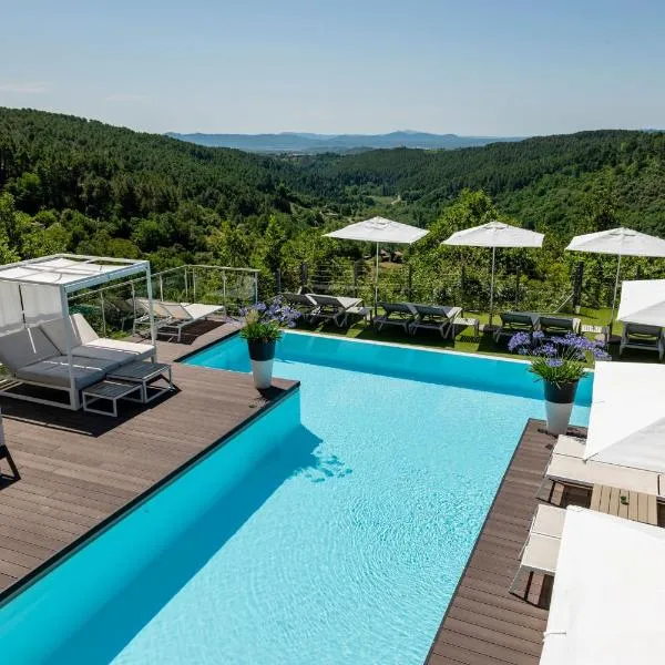 Domaine de Chalvêches Hôtel SPA 4* – hotel w mieście Faugères