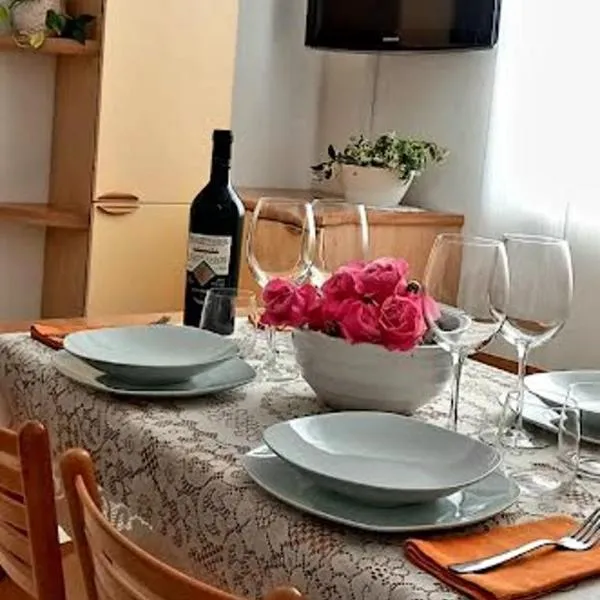 Il Blu di Laveno, viešbutis mieste Lavenas