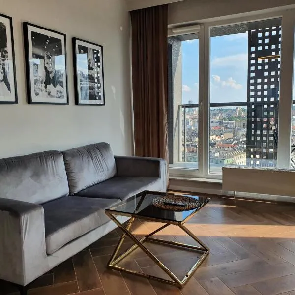 15 piętro SOKOLSKA 30 TOWERS apartments - NEW - LUX - PARKING - SAUNA - GYM- and THE BEST VIEW in KATOWICE, Hotel in Kattowitz