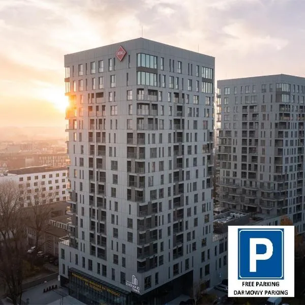 15 piętro SOKOLSKA 30 TOWERS apartments - KLIMATYZACJA - LUX - PARKING - SAUNA - GYM- and THE BEST VIEW in KATOWICE, hotel i Katowice