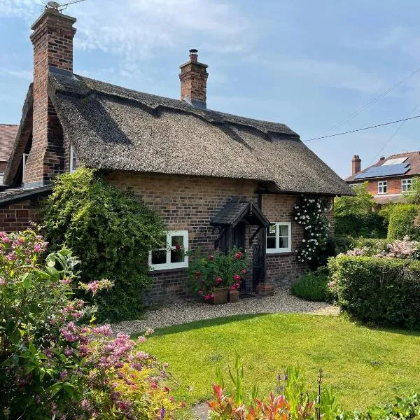 Chapel Cottage, hotel in Tarporley