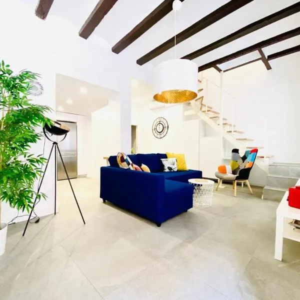 Design & Stylish House in the CENTER of Valencia, hotel ve Valencii
