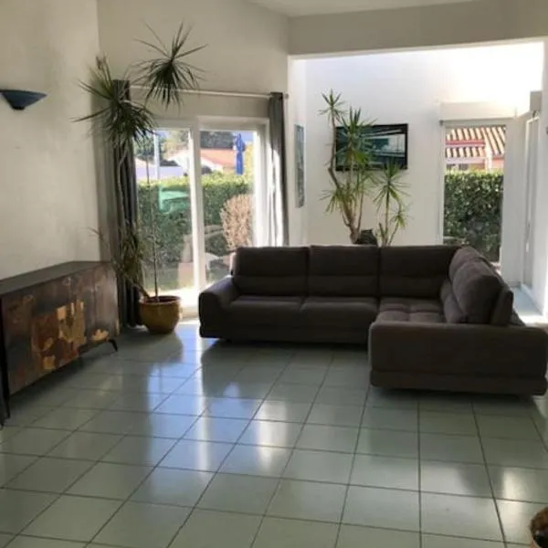 Maison familiale près de la mer, hotel in Argelès-sur-Mer