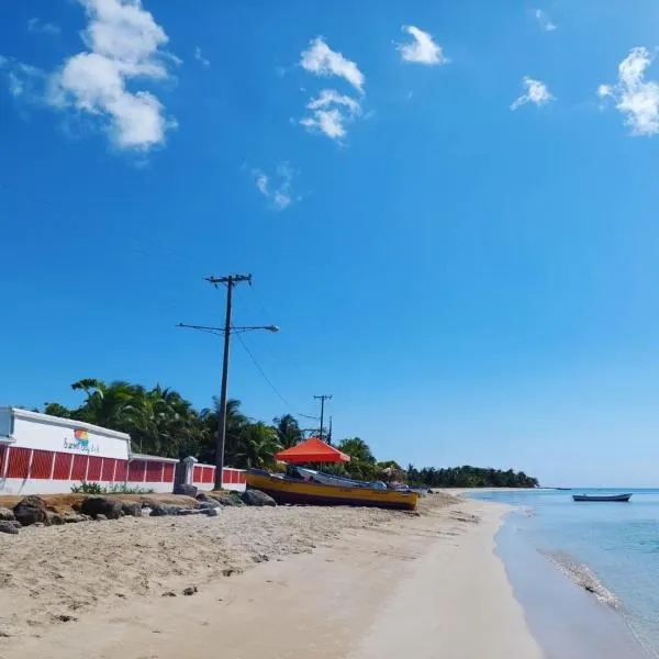 Sunset Bay B&B, hotel v destinaci Corn Island