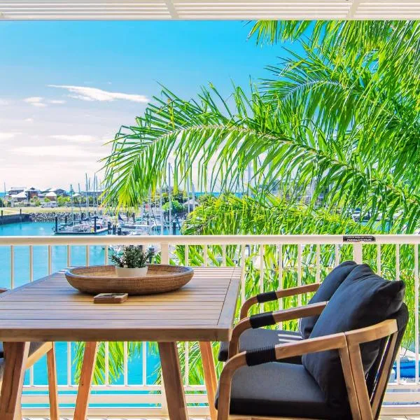 Airlie Marina Views Escape, hotel in Airlie Beach