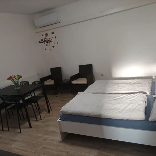 Ubytování u Leoše, hotel en Zaječí